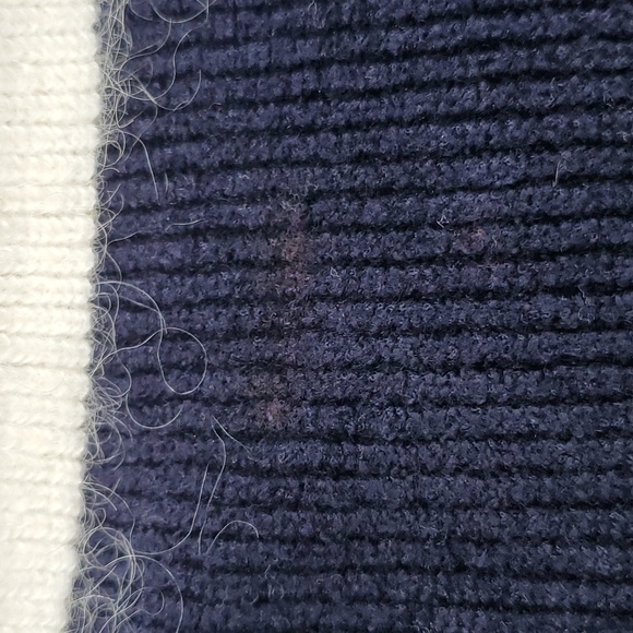 Banana Republic Mohair Blend Sweater Size Medium - Picture 8 of 12